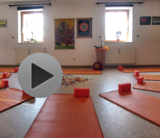 Kreativ-Yoga Bärbel Dietze - Kursraum im Folklorehof Grüna